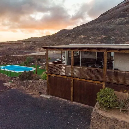 Tayu Eco Villa *